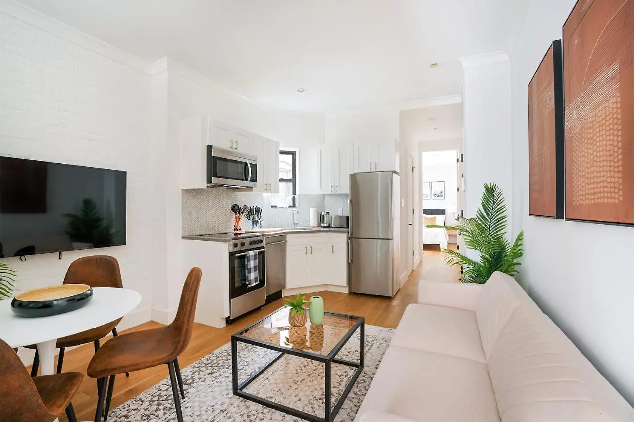 1290-13 Newly Renovated 2 Bedrooms In Ues New York United States